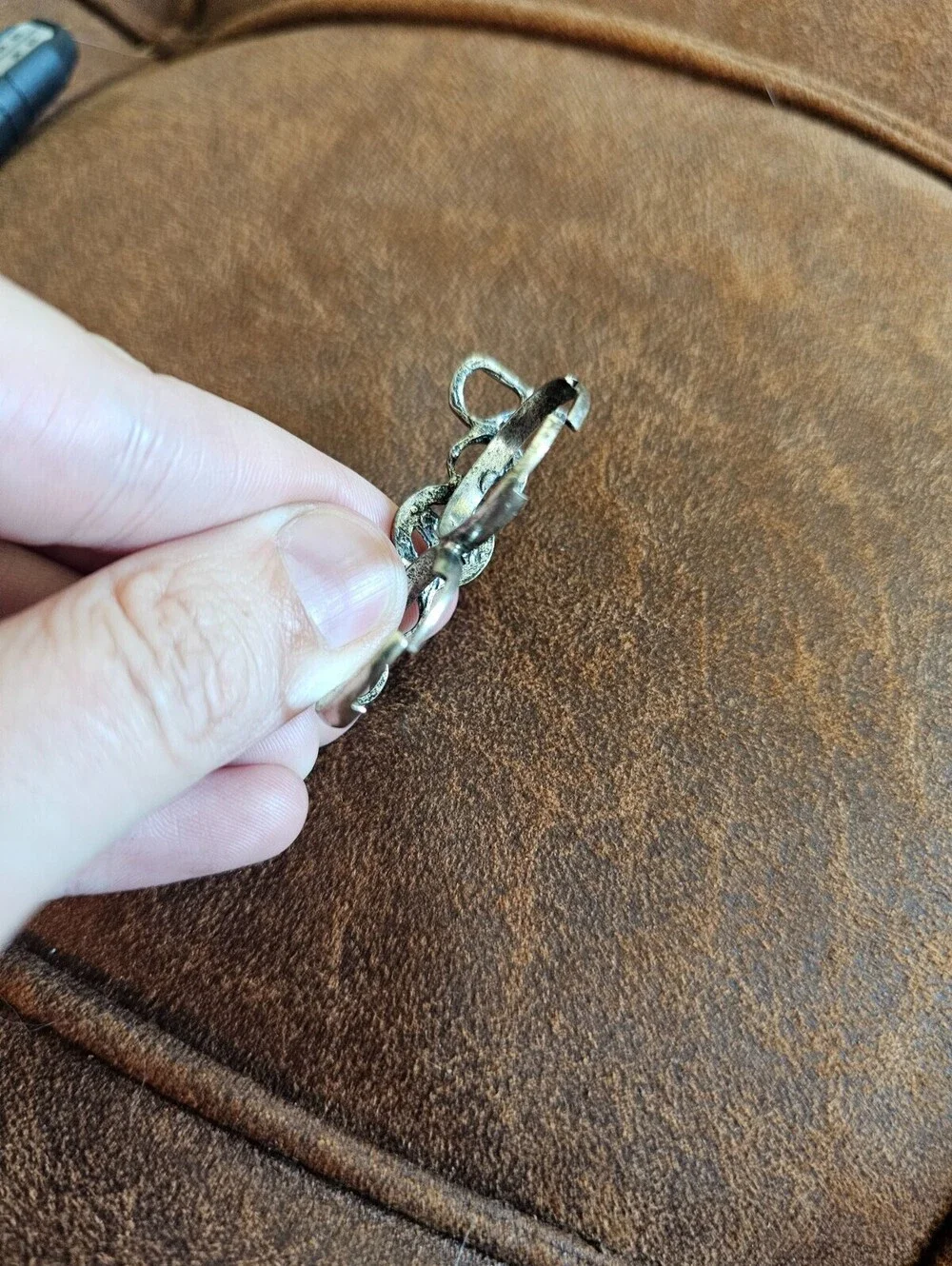 Vintage Y2K two-finger statement ring spells out the word peace Adjustable